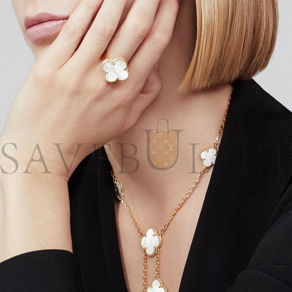 V*N CL*F arpels magic alhambra ring - yellow gold, mother-of-pearl  vcarf78900